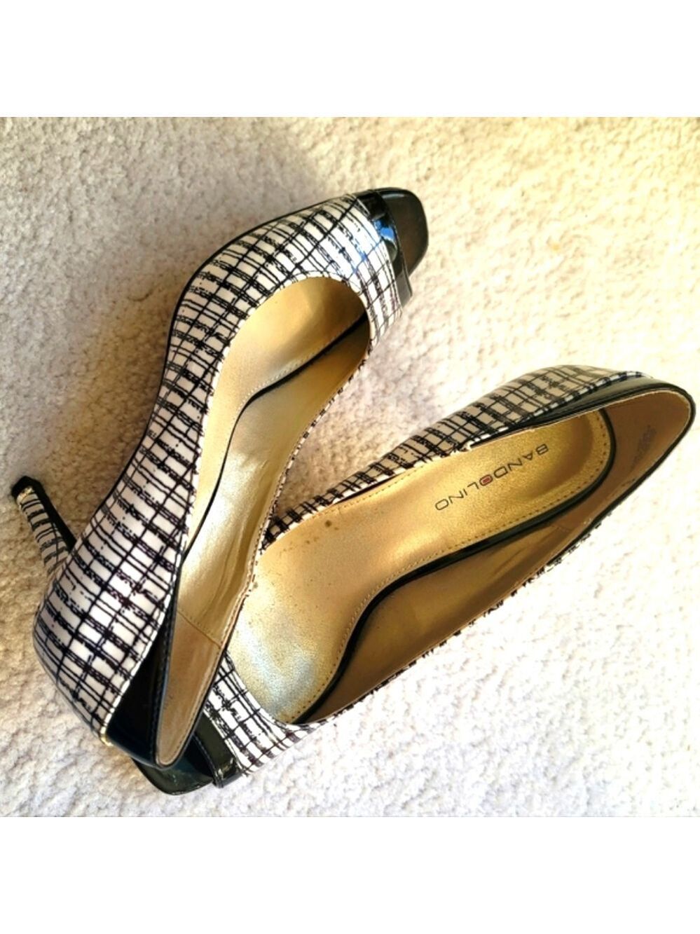 Bandolino Women's Patent Black and White Peep-Toe Pumps Size 7.5 M - Picture 4 of 9